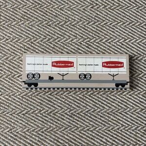 Cat's Meow Rubbermaid Tractor Trailer Truck Cargo Container 1996